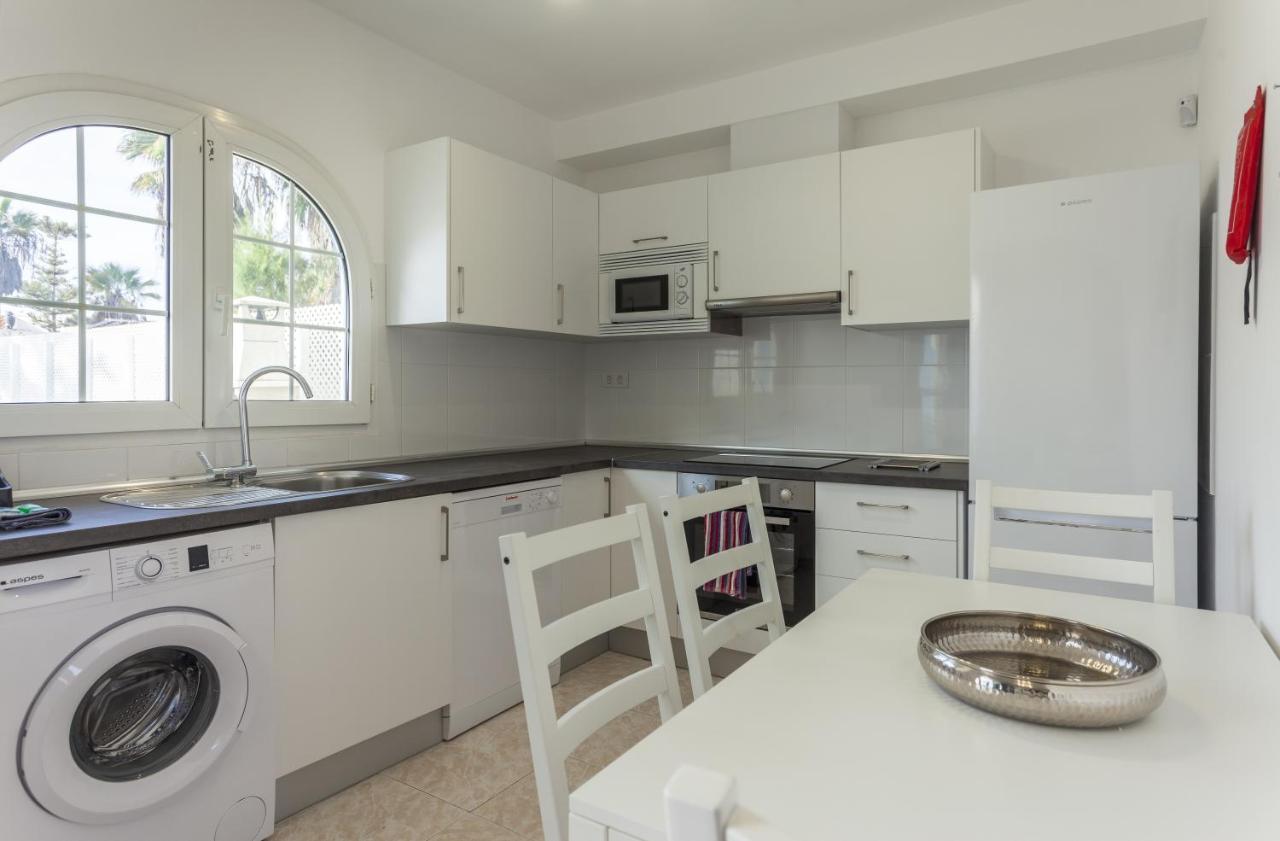 Galera Beach Boutique Art Villas With Private Pools, Free Wifi & Bbq, Corralejo By Amazzzing Travel Exterior photo
